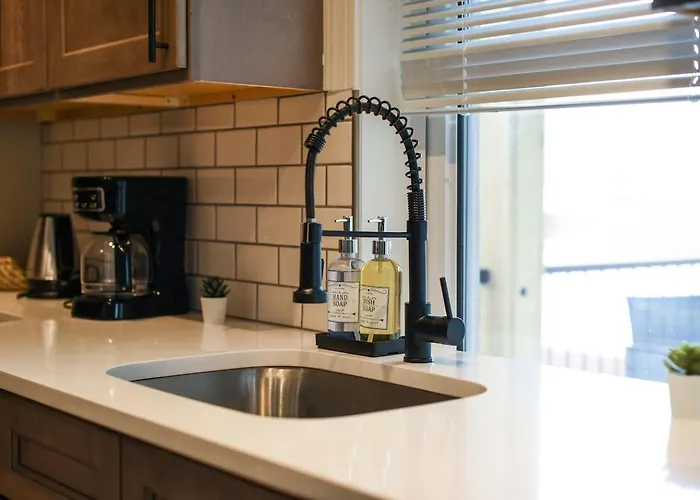 Apartment Netflix+free Parking Near Shopping|parks|dining